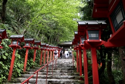 貴船神社