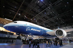 B787