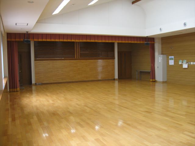 ホール１