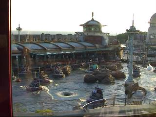 AQUA.JPG - 16,014BYTES