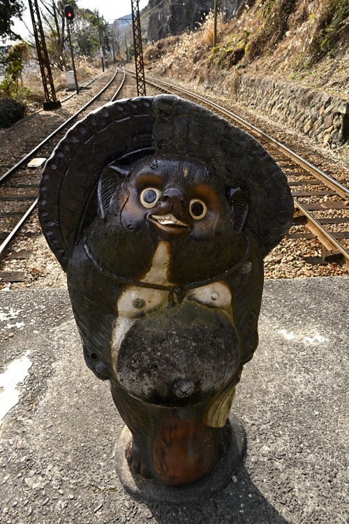 ʂ