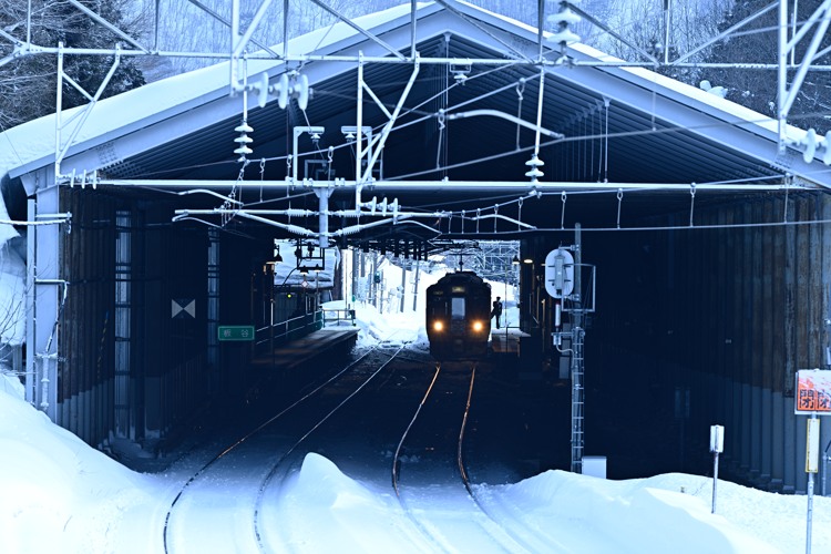 板谷駅 板谷駅