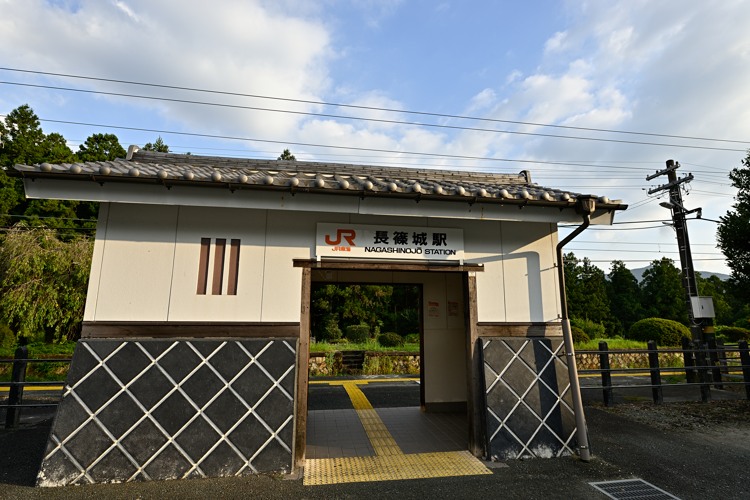 Ï隬w